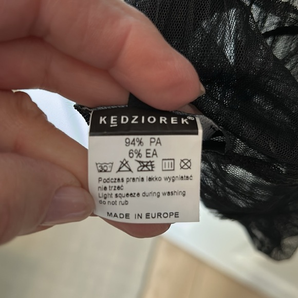 Mesh Top NWOT - Picture 4 of 6